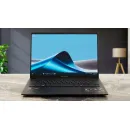 Asus Zenbook 14 Oled - Ryzen 7 8840HS, 16Gb Ram, 1Tb SSD, 14