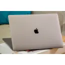 Macbook Pro 16 — Core I9 9980HK, 16Gb Ram, Radeon Pro 5500M 8Gb, 1Tb SSD, 16″ Retina