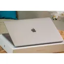 Macbook Pro 16 — Core I9 9980HK, 16Gb Ram, Radeon Pro 5500M 8Gb, 1Tb SSD, 16″ Retina